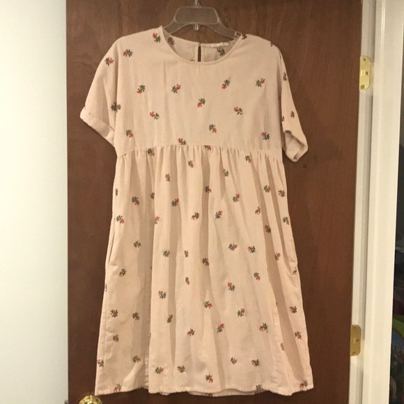 tea n rose Dresses & Skirts - Pink floral dress with pockets